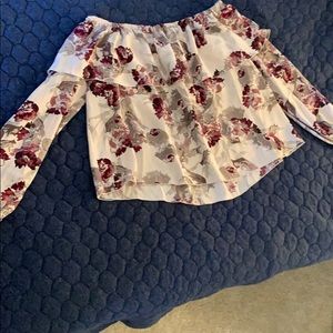 Wilfred Aritzia top size medium